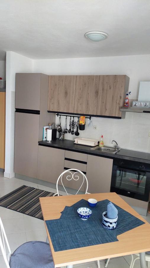 Apartma Eti