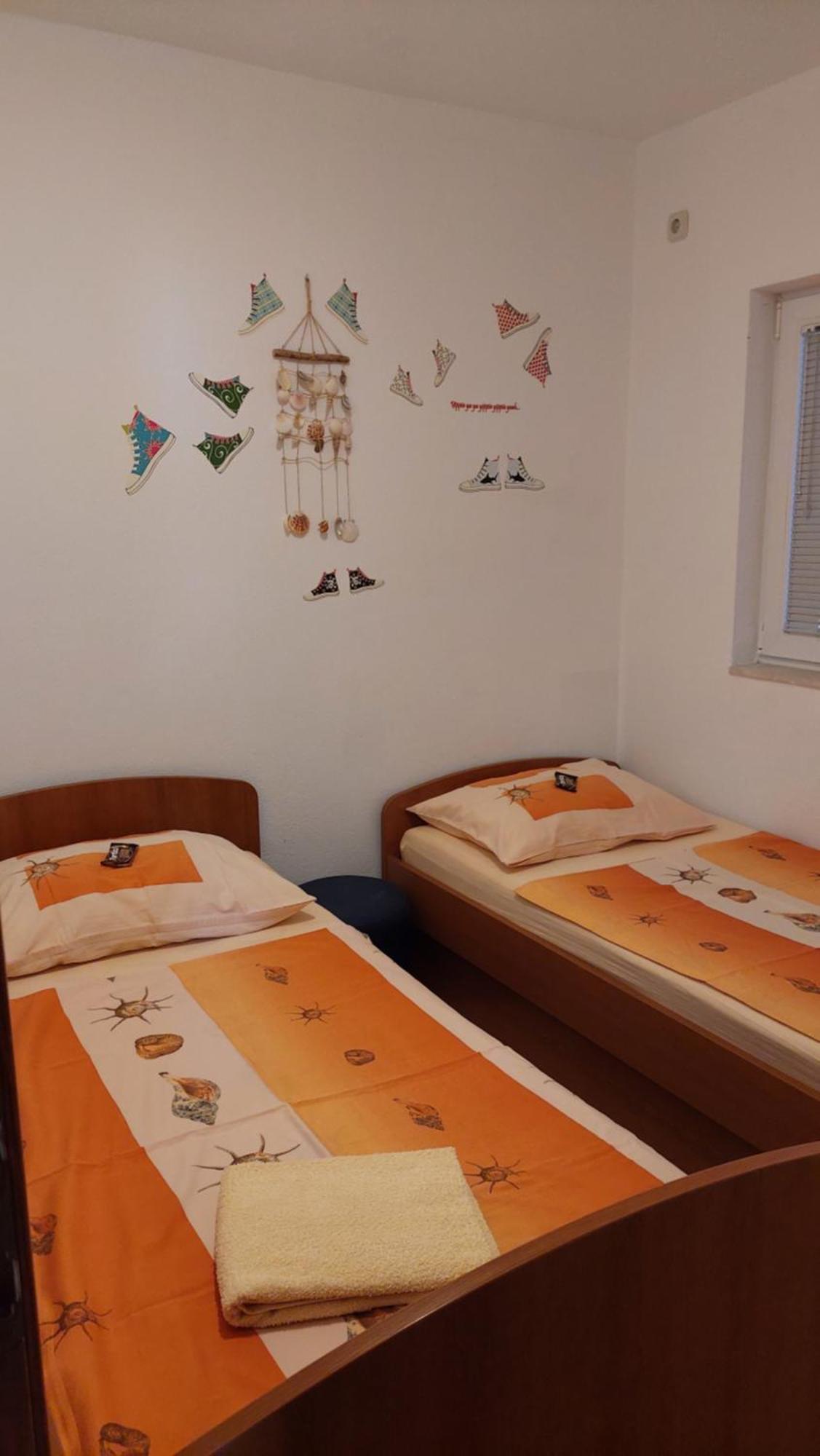 Apartma Eti